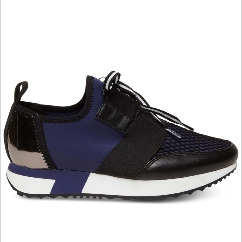 Steve Madden Sneakers - Picture 2 of 6